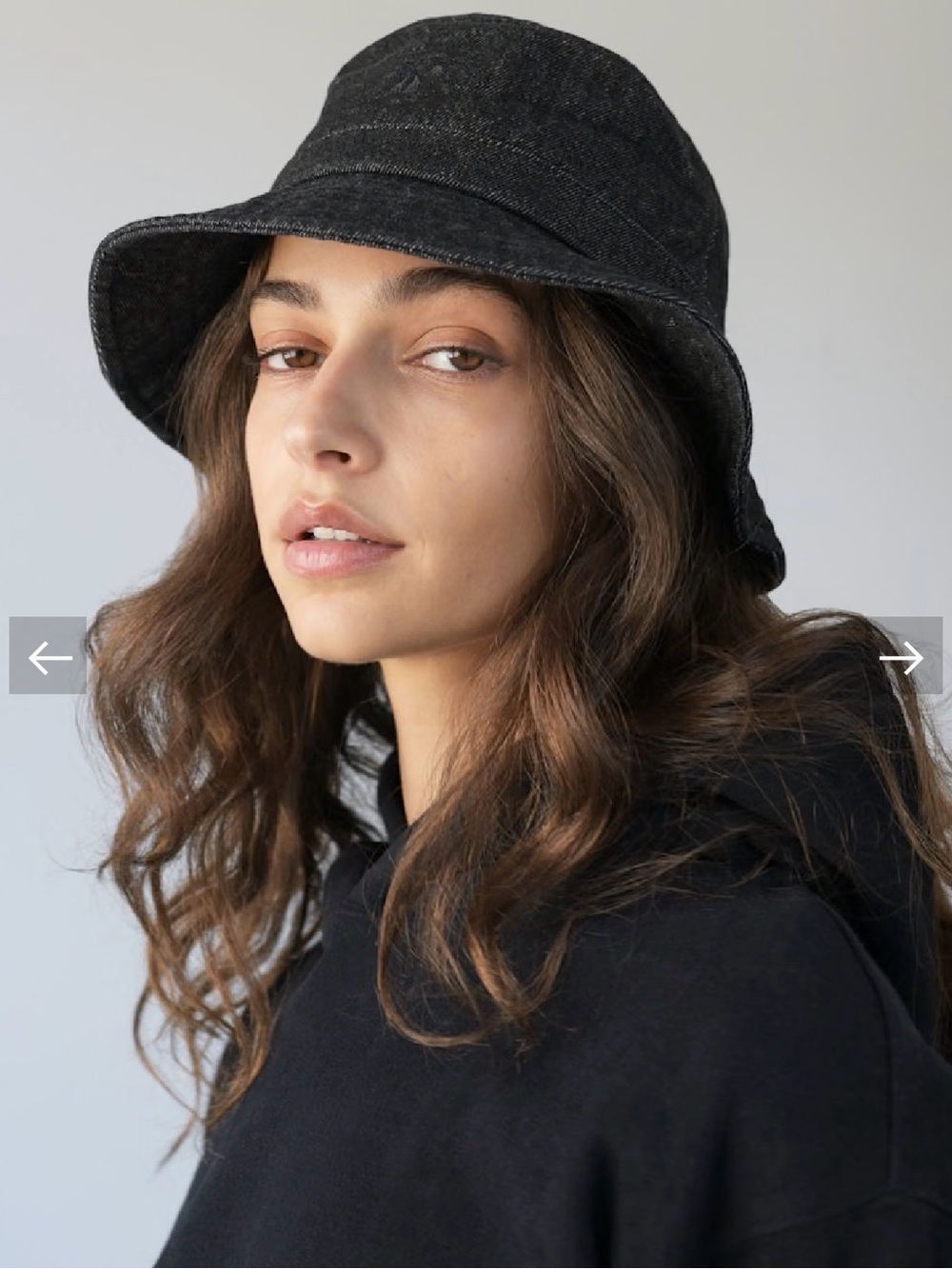 Aritzia TNA Black Denim Bucket Hat